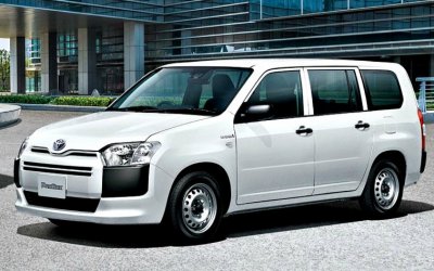Универсалы Toyota Probox и Succeed получили гибридные модификации