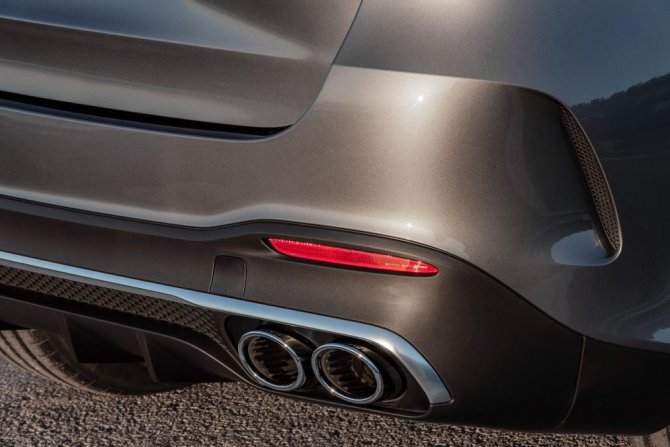 Mercedes-AMG GLE 53 18