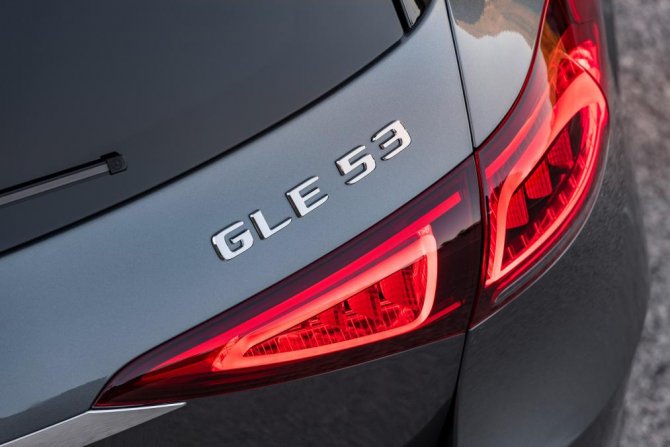 Mercedes-AMG GLE 53 1