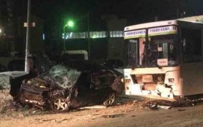 Три человека пострадали в ДТП с автобусом в Нижнекамске