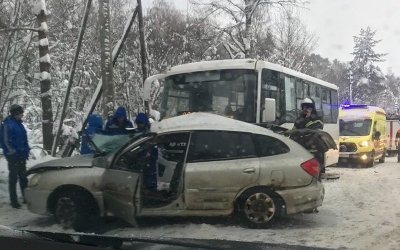 В ДТП в Курортном районе Петербурга погиб человек