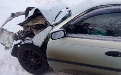 Водитель «Приоры» погиб в ДТП в Томской области