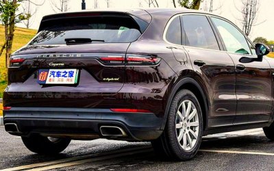 Porsche Cayenne получит маленький мотор