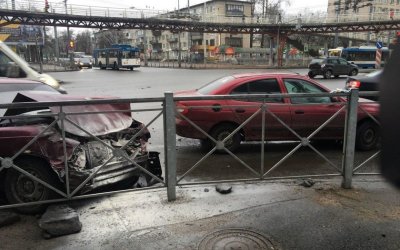 Пять человек пострадали в ДТП на юге Петербурга