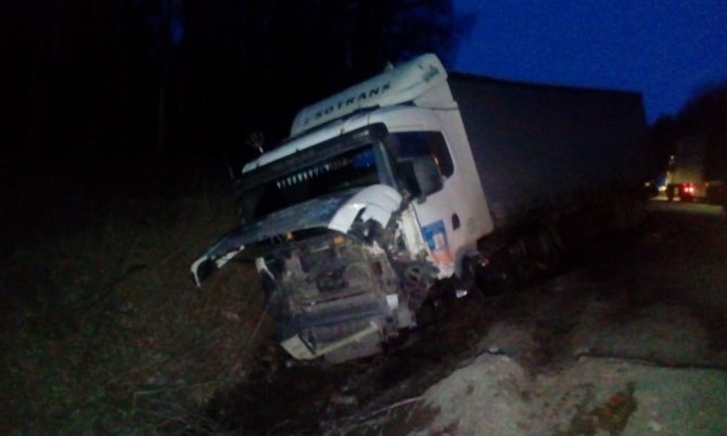 Молодой водитель иномарки погиб в ДТП в Башкирии