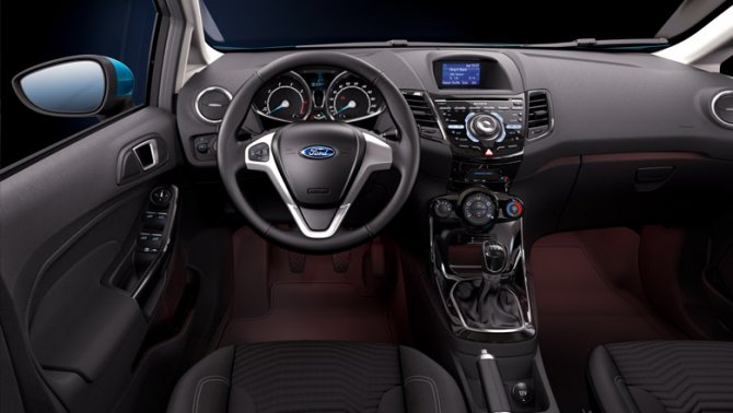 Ford Fiesta салон