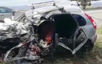 Три человека погибли в ДТП с двумя «Калинами» в Дагестане