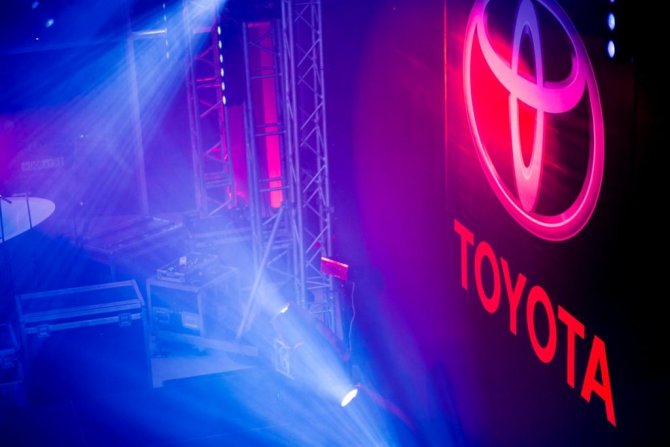 Toyota_4.jpg