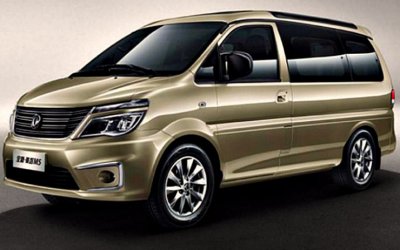 Dongfeng обновил свой минивэн Lingzhi M5