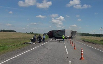 Ребенок и трое взрослых погибли в ДТП в Курганской области