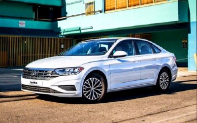 Новый Volkswagen Jetta приедет в Россию в следующем году
