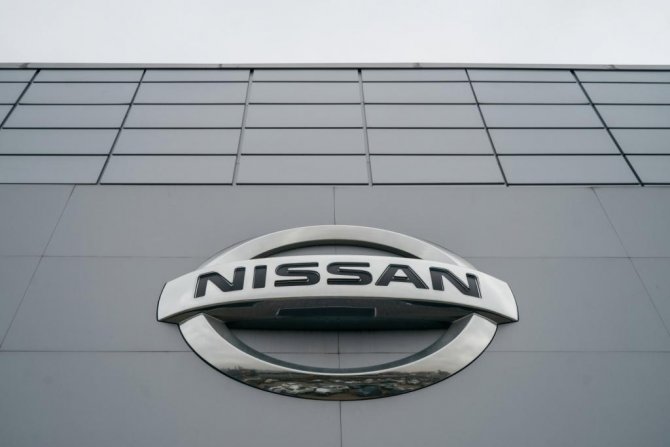 Nissan_2.jpg