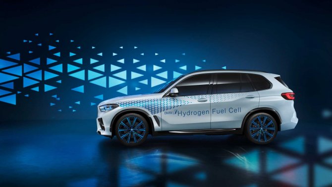BMW i Hydrogen Next  1