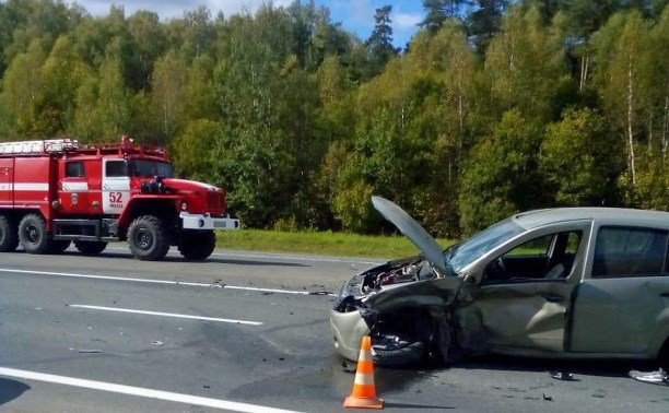 В ДТП в Тульской области погиб водитель и пострадали двое детей