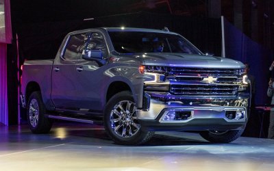 Начались продажи новых Chevrolet Silverado и GMC Sierra