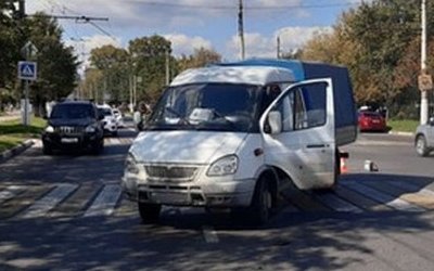 В Твери «Газель» сбила пешеходов