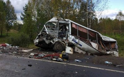 В ДТП в Ярославской области семеро погибли, 25 пострадали