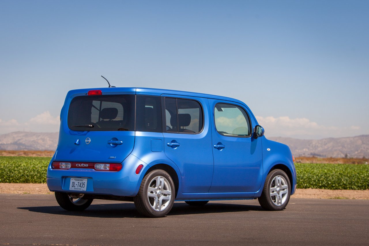 Cube фото. Nissan Cube 2014.
