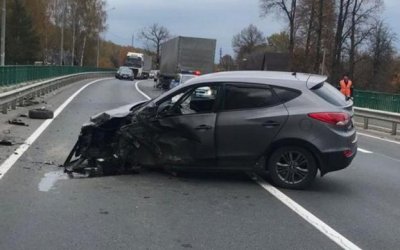 Три человека пострадали в ДТП под Брянском