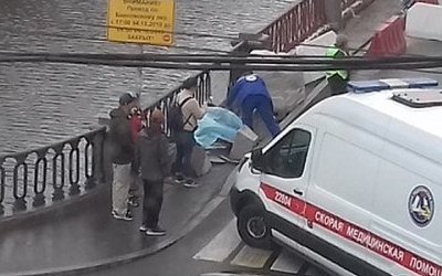 В центре Петербурга насмерть сбили иностранного туриста