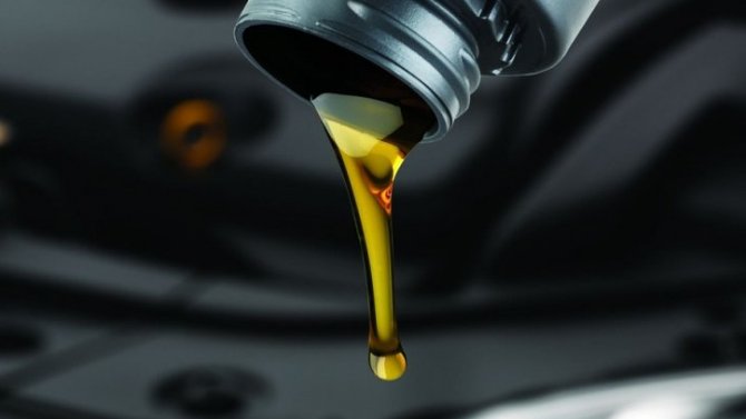 Как выбрать моторное масло для двигателя?