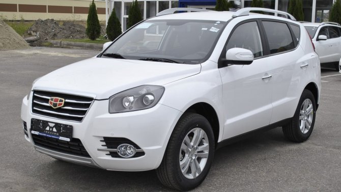 5 Geely Emgrand X7