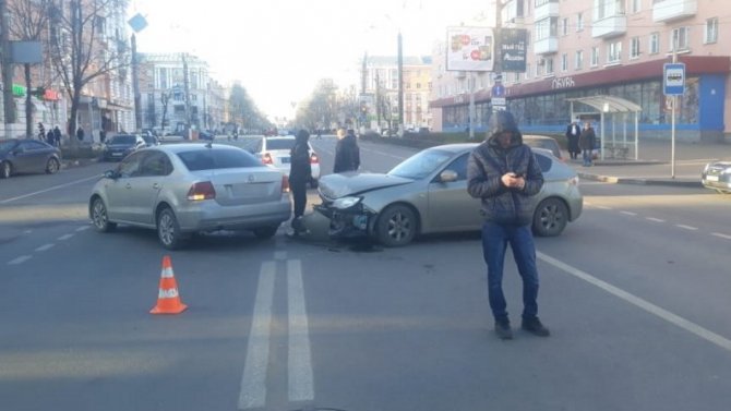 Два человека пострадали в ДТП в Твери