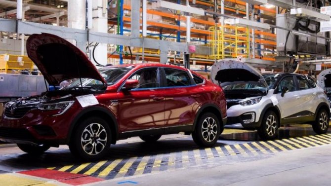 Российский завод Renault ушёл на каникулы