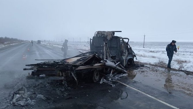 Четыре человека погибли в ДТП в Оренбургской области