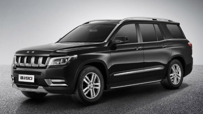 В Китае опять клонировали Mercedes-Benz
