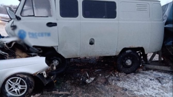 Два человека погибли в ДТП с УАЗом в Оренбургской области