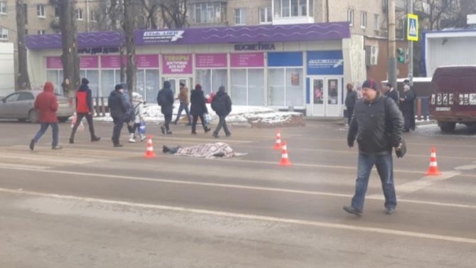 В Воронеже грузовик насмерть сбил мужчину