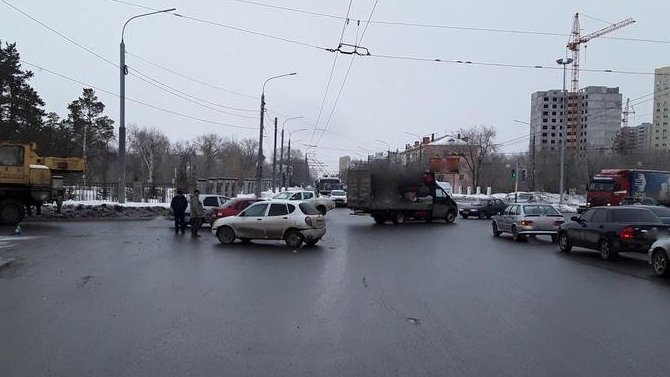 Женщина и ребенок пострадали в ДТП в Оренбурге