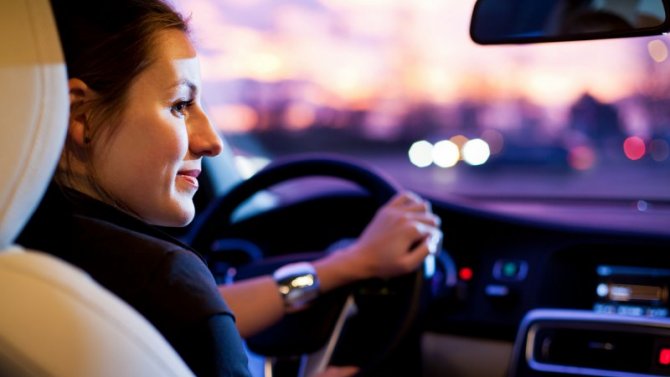 В России непрерывно растёт число женщин — профессиональных водителей