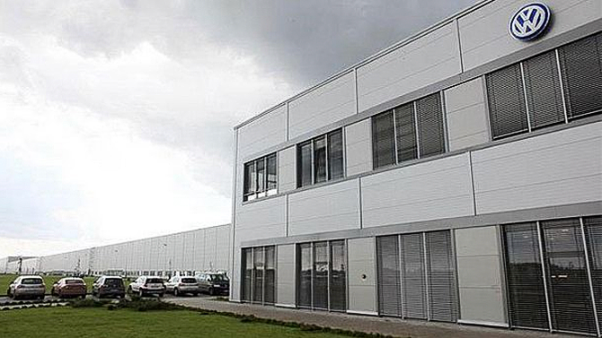 Заводы Volkswagen в Калуге и Нижнем Новгороде остановили работу