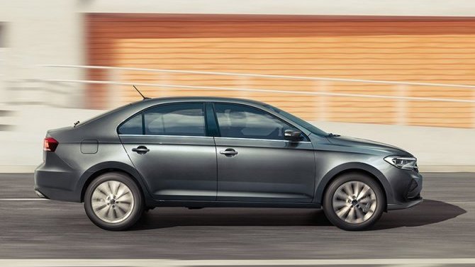 Цены на новый Volkswagen Polo в России стартуют от 793 тыс. рублей