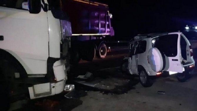 В ДТП с грузовиком в Туапсинском районе погиб человек