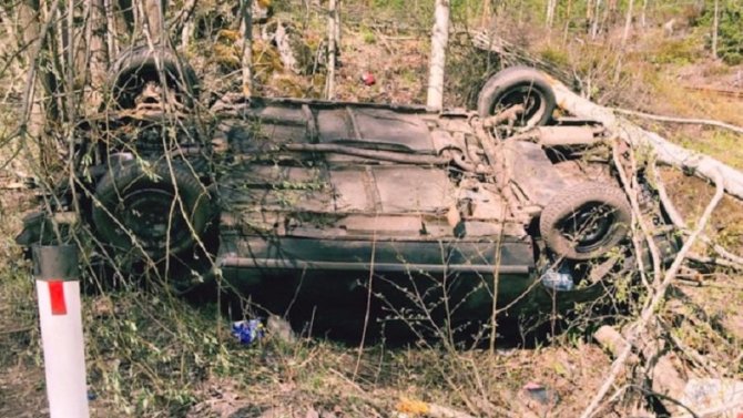 В ДТП в Ленобласти пострадал 17-летний пассажир иномарки