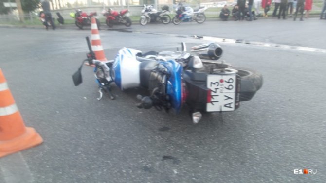 Екатеринбург авария мотоцикл