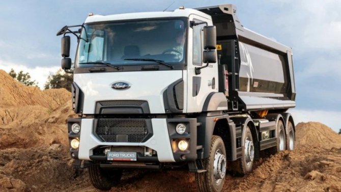 В России представлен самосвал Ford Cargo