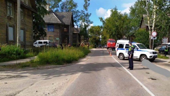 Двое подростков на мотоцикле погибли в ДТП в Карелии