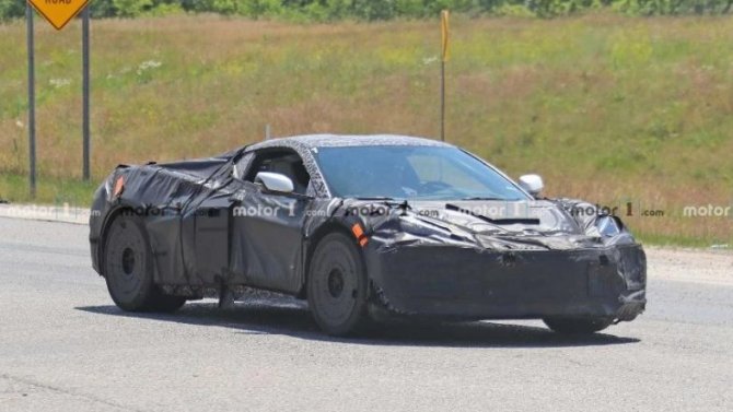 Начались испытания «заряженной» версии нового Chevrolet Corvette