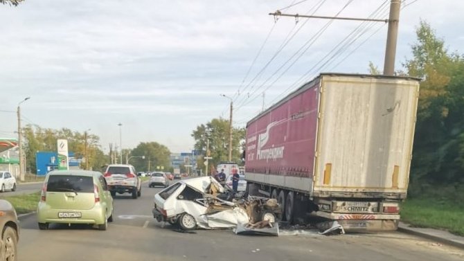 20-летняя пассажирка ВАЗа погибла в ДТП в Челябинске