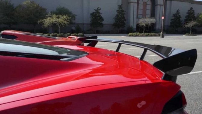 Новый Chevrolet Corvette получит три варианта антикрыла