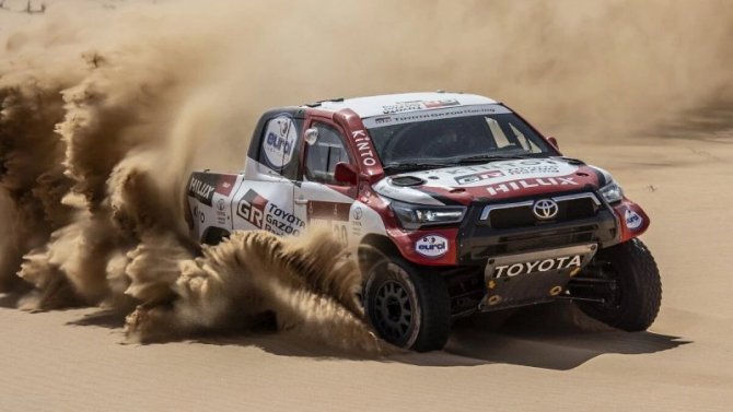 В Gazoo Racing подготовят Toyota Hilux для ралли «Дакар-2021»