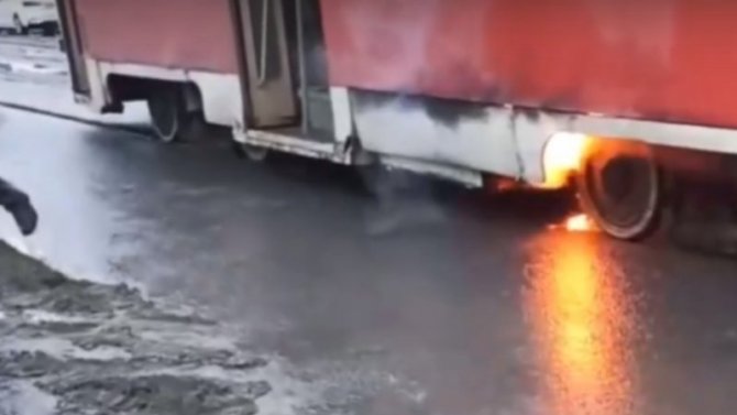 В Нижнем Новгороде загорелся трамвай, обошлось без пострадавших