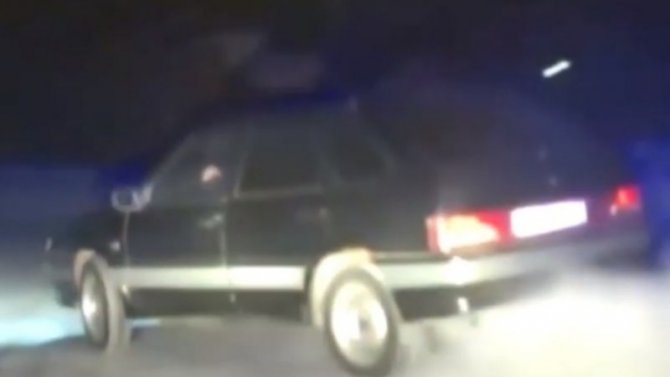 Чтобы остановить пьяного гонщика, полицейским из Бузулука пришлось стрелять по колесам