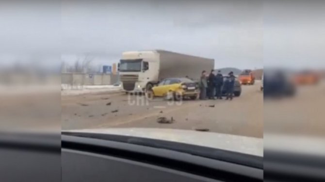 Авария в Перми – машины разлетелись в разные стороны