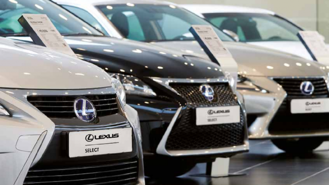 Lexus Select 