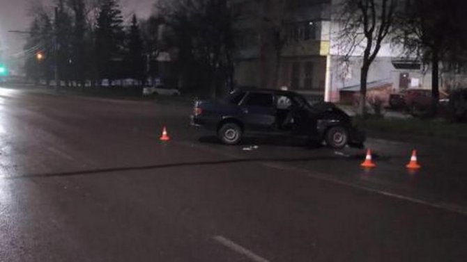 В ДТП в Брянске пострадал водитель